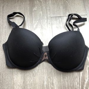 Fabulous by Victoria’s Secret Black Lined Demi Bra